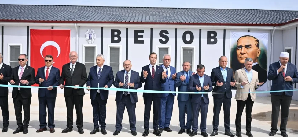 b75deca3-ef88-476b-a573-33c4217e55d5