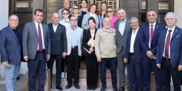 e2ae23ec-faff-4b35-87f4-41316db06d27