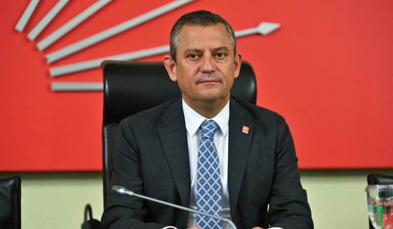 ozgur-ozel-aa-2264643