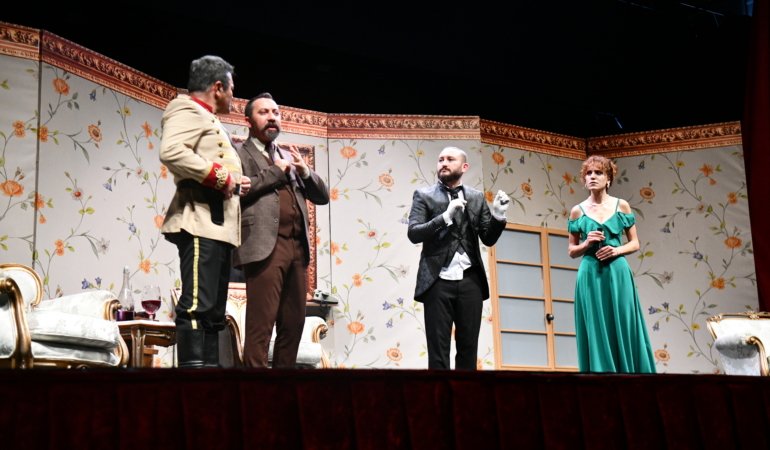 1723354058Balikesir Büyüksehir Belediyesi Sehir Tiyatrosu ilk ayinda s
